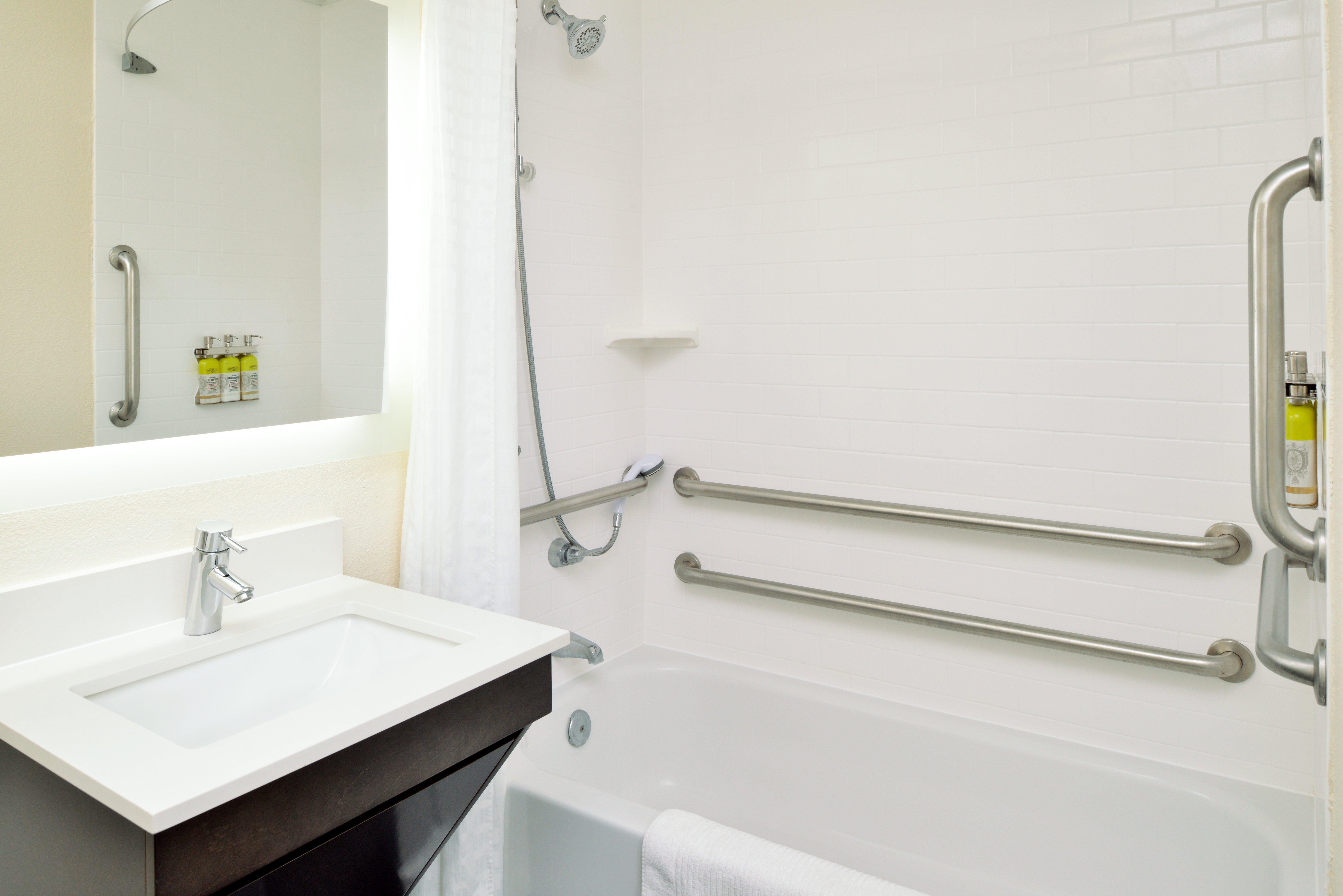 Candlewood Suites Winchester By Ihg Exteriér fotografie